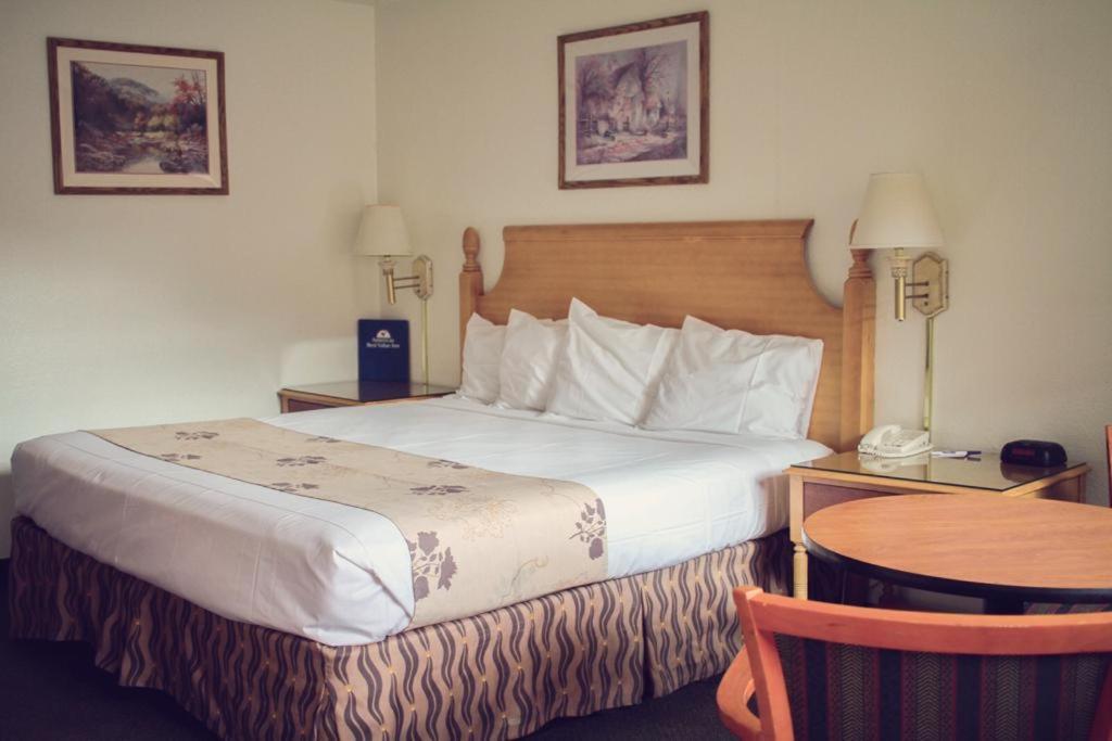 Americas Best Value Inn - Pendleton Zewnętrze zdjęcie