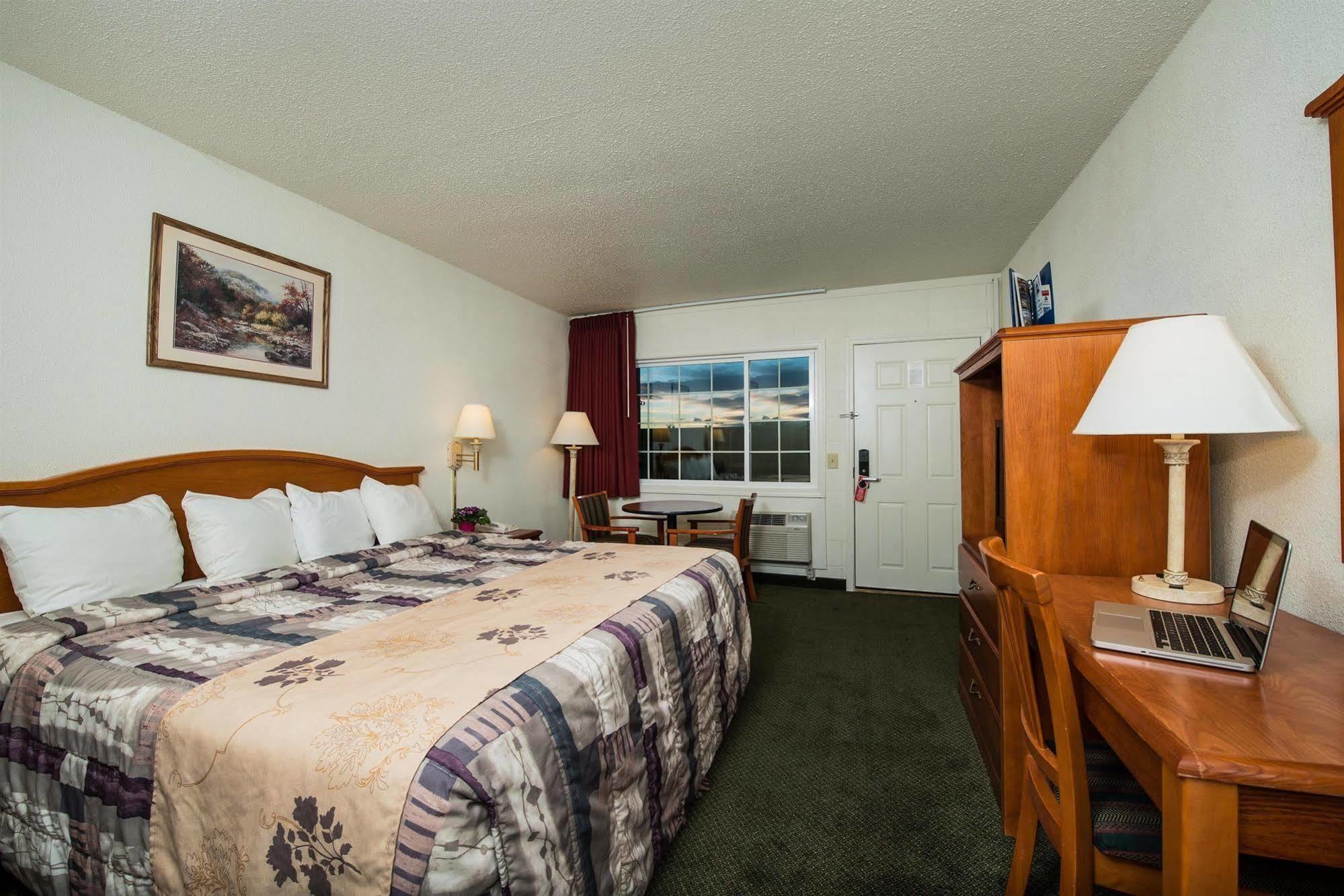 Americas Best Value Inn - Pendleton Zewnętrze zdjęcie