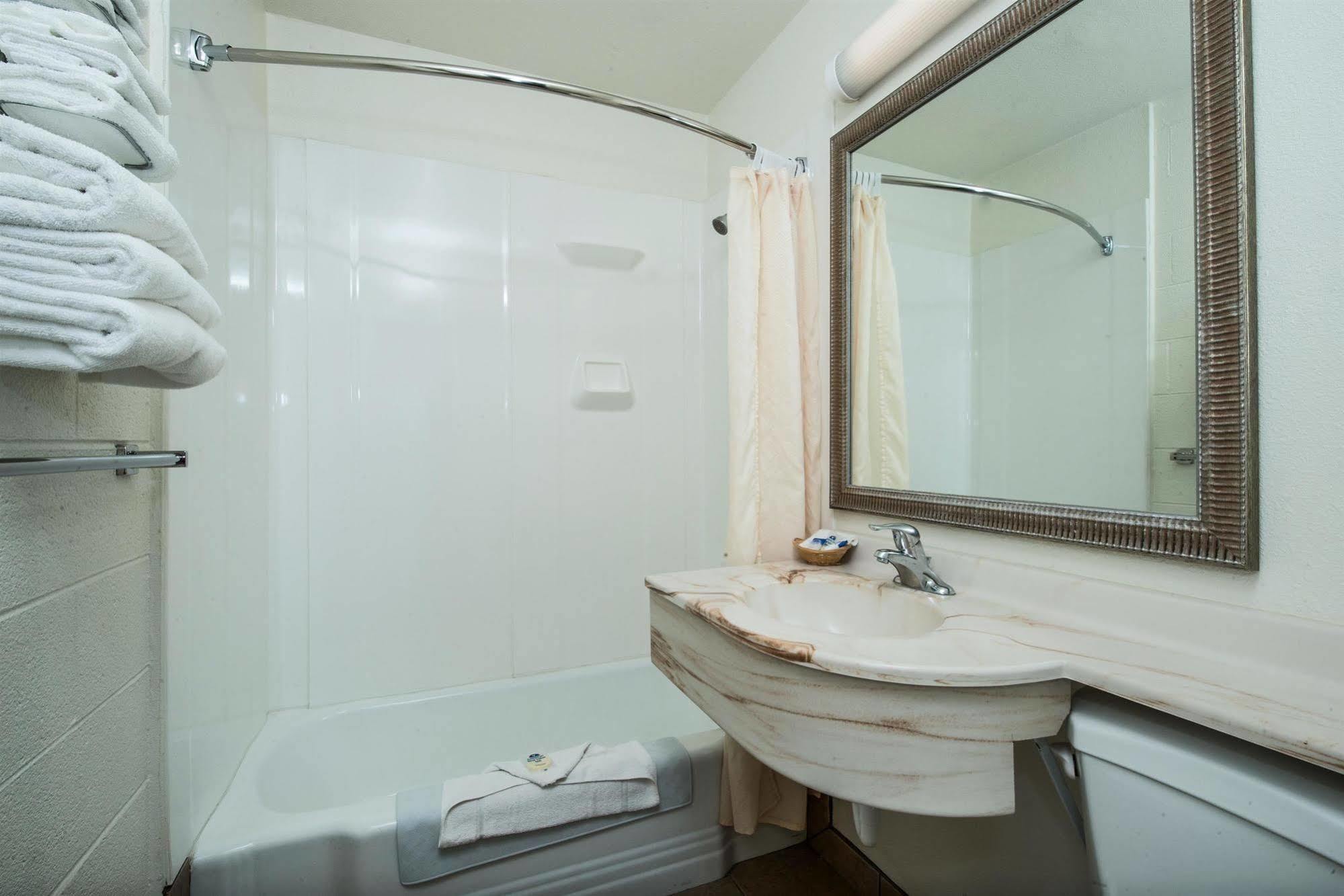 Americas Best Value Inn - Pendleton Zewnętrze zdjęcie